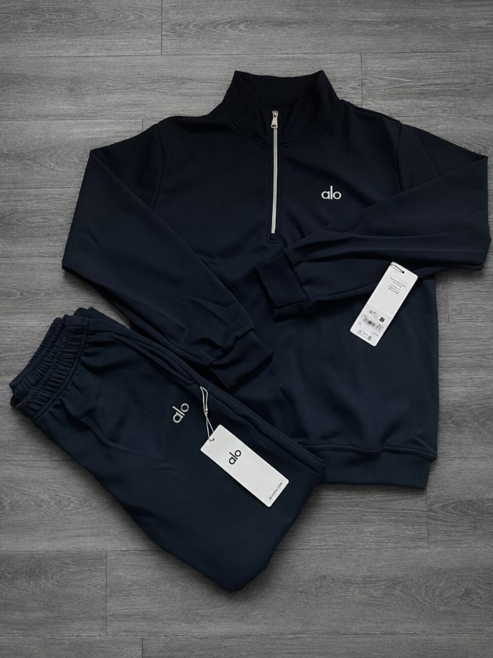 ALO Yoga Unisex Navy Quarter-Zip Hoodie and Jogger Set NWT